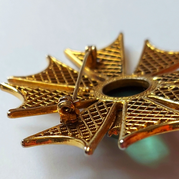 Heraldic Pointed Maltese Cross, Vintage Rare Brooch - Picture 3 of 3